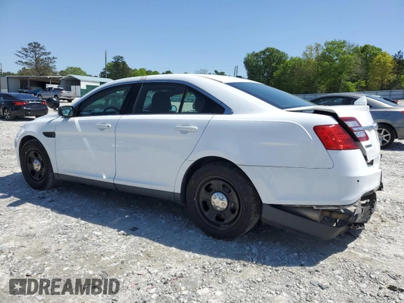 2016 Ford Police Interceptor with VIN 1FAHP2MT7GG136776, listed as a Copart auction lot 52381585 with 142,001 mi miles and Non repairable. Bid and sale history available at DreamBid. Image 2.