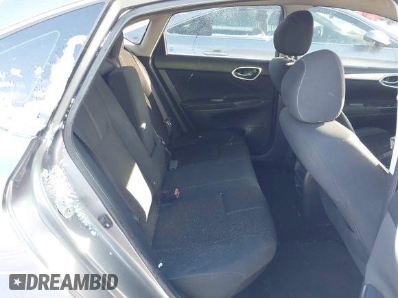 2015 Nissan Sentra S with VIN 3N1AB7APXFY285732, listed as a IAAI auction lot 41591212 with 137,721 mi miles. Bid and sale history available at carsss.com. Image 8.