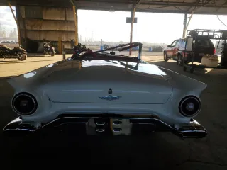 1957 Ford Thunderbird with VIN 0000000D7FH200053, listed as a Copart auction lot 86892944 with 466,723 mi miles and Salvage Title. Bid and sale history available at DreamBid. Image 6.