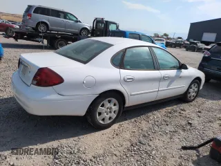 2000 Ford Taurus SE with VIN 1FAFP53U8YA106614, listed as a Copart auction lot 65076365 with 76,831 mi miles and Clean title. Bid and sale history available at DreamBid. Image 3.