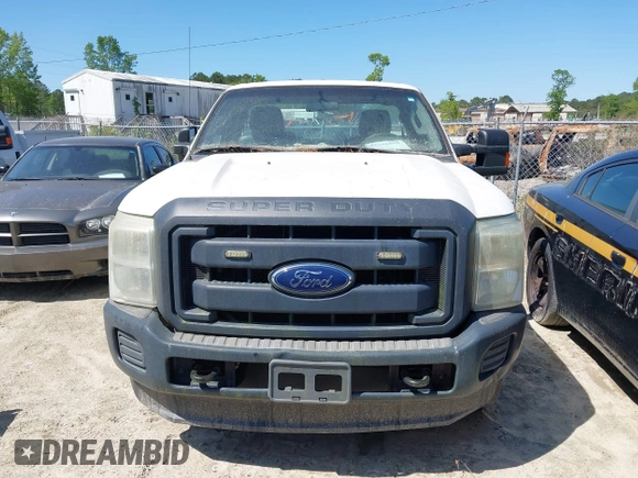 2014 Ford Super Duty F-250 SRW XL with VIN 1FDBF2B67EEA49254, listed as a IAAI auction lot 42136208 with 209,139 mi miles. Bid and sale history available at carsss.com. Image 12.