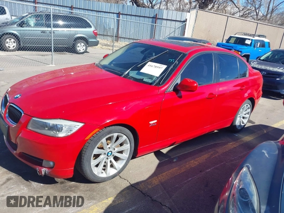 2011 BMW 3 Series 328i xDrive with VIN WBAPK7C58BF083683, listed as a IAAI auction lot 41670597 with 135,150 mi miles. Bid and sale history available at carsss.com. Image 2.