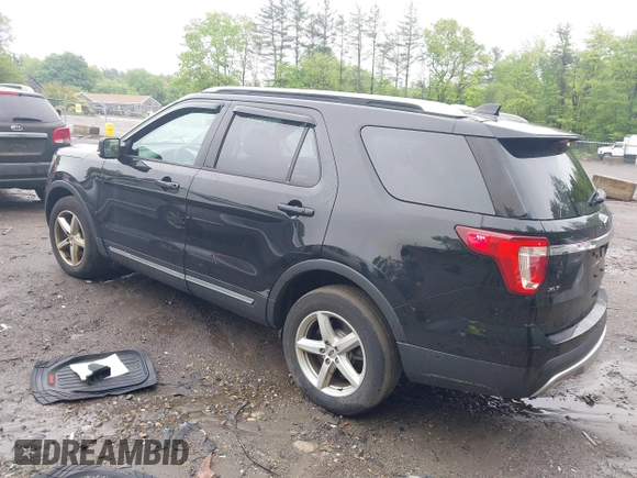 2017 Ford Explorer XLT with VIN 1FM5K8D80HGC98322, listed as a IAAI auction lot 42259383 with 130,764 mi miles and . Bid and sale history available at DreamBid. Image 3.