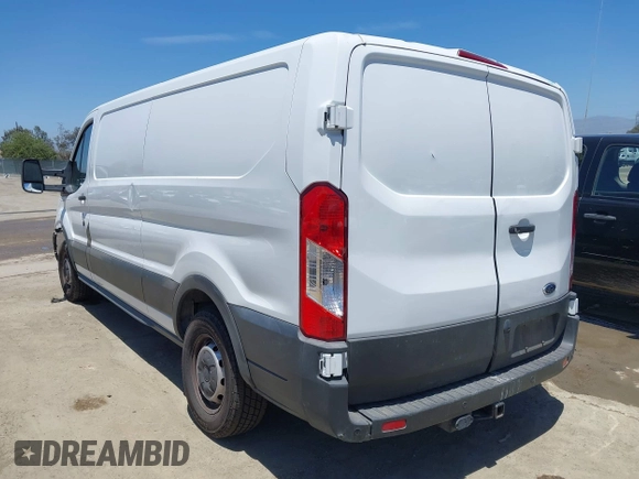2021 Ford Transit Cargo с VIN 1FTBR1Y89MKA76356, выставлен на аукционе IAAI как лот 42468250 с пробегом 63 179 миль миль и . История ставок и продаж доступна на DreamBid. Изображение 3.