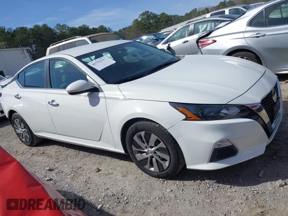 2022 Nissan Altima 2.5 S with VIN 1N4BL4BV9NN316898, listed as a IAAI auction lot 41752444 with 140,719 mi miles. Bid and sale history available at carsss.com. Image 13.