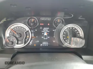 2023 Ram 1500 SLT z VIN 1C6RR6LG6PS580210, wystawiony jako Copart lot #59706045 z przebiegiem 38 785 mil mil oraz Nie do naprawy • Non repairable. Historia ofert i sprzedaży dostępna na DreamBid. Obrazek 9.