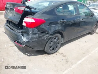 2014 Kia Forte LX with VIN KNAFK4A67E5191924, listed as a IAAI auction lot 41858920 with 198,652 mi miles. Bid and sale history available at carsss.com. Image 4.