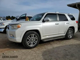 2011 Toyota 4Runner SR5 with VIN JTEZU5JR9B5027592, listed as a Copart auction lot 45521265 with 189,846 mi miles and Salvage Title. Bid and sale history available at carsss.com. Image 1.