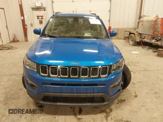 2018 Jeep Compass Altitude with VIN 3C4NJDBB5JT345165, listed as a IAAI auction lot 41618844 with 66,226 mi miles and . Bid and sale history available at carsss.com. Image 12.