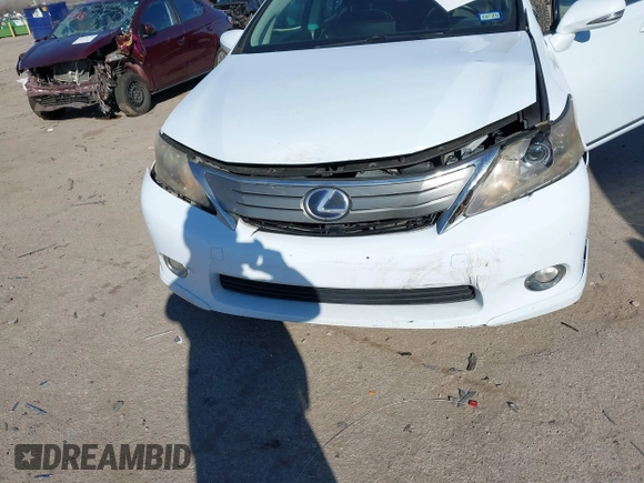 2010 Lexus HS 250h with VIN JTHBB1BA6A2027092, listed as a IAAI auction lot 41144857 with 152,573 mi miles and . Bid and sale history available at DreamBid. Image 6.