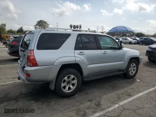 2005 Toyota 4Runner SR5 with VIN JTEZU14R050048207, listed as a Copart auction lot 51015635 with 163,945 mi miles and Salvage Title. Bid and sale history available at carsss.com. Image 3.