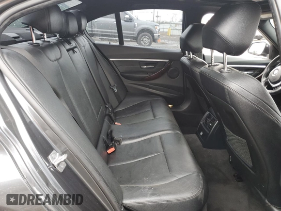 2018 BMW 3 Series 330i xDrive with VIN WBA8D9G53JNU67864, listed as a Copart auction lot 50385345 with 68,048 mi miles and Salvage title. Bid and sale history available at DreamBid. Image 10.