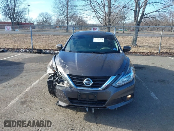 2017 Nissan Altima SR z VIN 1N4AL3AP9HC133798, wystawiony jako IAAI lot #41582890 z przebiegiem 57 440 mil mil oraz . Historia ofert i sprzedaży dostępna na DreamBid. Obrazek 12.