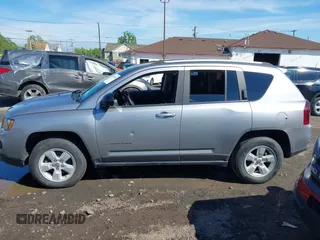 2017 Jeep Compass Sport SE with VIN 1C4NJCBA3HD185854, listed as a IAAI auction lot 42365395 with 100,308 mi miles and . Bid and sale history available at DreamBid. Image 14.