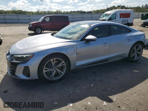 2022 Audi e-tron GT Premium Plus z VIN WAUFJBFW8N7006591, wystawiony jako Copart lot #71233664 z przebiegiem 41 317 mil mil oraz Szkody całkowita. Historia ofert i sprzedaży dostępna na DreamBid. Obrazek 1.