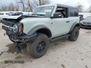 2022 Ford Bronco with VIN 1FMDE5CP1NLB68658, listed as a Copart auction lot 50777015 with 10,203 mi miles and Salvage Title. Bid and sale history available at DreamBid. Image 1.