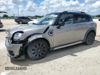 2018 MINI Countryman Cooper S with VIN WMZYT3C36J3D99260, listed as a Copart auction lot 68975224 with 39,292 mi miles and Non Repairable. Bid and sale history available at carsss.com. Image 1.