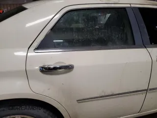 2009 Chrysler 300 Limited with VIN 2C3KA33VX9H640065, listed as a Copart auction lot 88229185 with Not provided miles and Salvage title. Bid and sale history available at DreamBid. Image 10.
