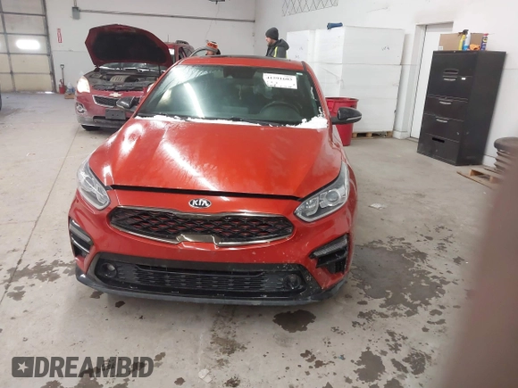 2020 Kia Forte GT-Line with VIN 3KPF34AD3LE261063, listed as a IAAI auction lot 41591603 with 74,898 mi miles. Bid and sale history available at carsss.com. Image 12.