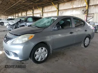 2014 Nissan Versa S with VIN 3N1CN7APXEL868233, listed as a Copart auction lot 43668355 with 197,394 mi miles and Salvage Title. Bid and sale history available at carsss.com. Image 1.