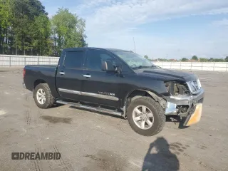 2010 Nissan Titan LE with VIN 1N6BA0EC6AN320790, listed as a Copart auction lot 52613495 with 224,118 mi miles and Salvage Title. Bid and sale history available at carsss.com. Image 4.