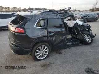 2017 Jeep Cherokee Limited z VIN 1C4PJLDS8HW643570, wystawiony jako Copart lot #85010674 z przebiegiem 78 184 mil mil oraz Szkoda całkowita • Salvage title. Historia ofert i sprzedaży dostępna na DreamBid. Obrazek 3.