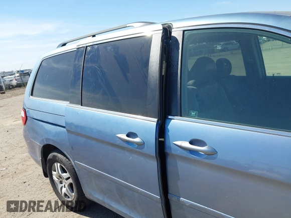 2006 Honda Odyssey EX-L with VIN 5FNRL38726B108311, listed as a IAAI auction lot 42203838 with 205,201 mi miles and . Bid and sale history available at DreamBid. Image 6.