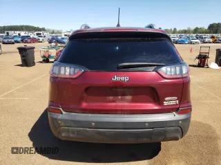 2019 Jeep Cherokee Latitude Plus with VIN 1C4PJLLB0KD128647, listed as a Copart auction lot 50322885 with 125,195 mi miles and Salvage Title. Bid and sale history available at carsss.com. Image 6.
