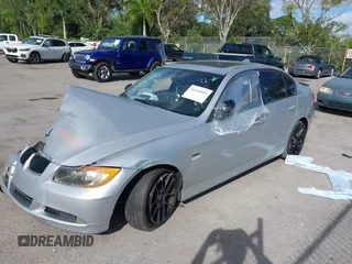 2006 BMW 3 Series 325i с VIN WBAVB13596KX63108, выставлен на аукционе IAAI как лот 42047192 с пробегом Не указан миль и . История ставок и продаж доступна на DreamBid. Изображение 2.