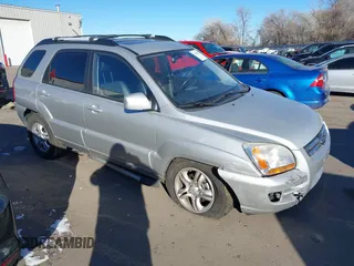 2008 Kia Sportage LX with VIN KNDJE723787491241, listed as a IAAI auction lot 41376422 with 66,160 mi miles. Bid and sale history available at carsss.com. Image 1.