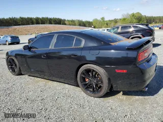 2014 Dodge Charger Police with VIN 2C3CDXAT2EH186067, listed as a Copart auction lot 52431375 with 102,157 mi miles and Salvage Title. Bid and sale history available at carsss.com. Image 2.