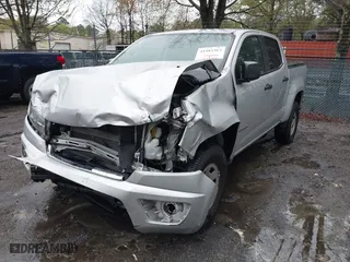 2020 Chevrolet Colorado 2WD Work Truck with VIN 1GCGSBEA5L1142784, listed as a IAAI auction lot 41983363 with 121,734 mi miles. Bid and sale history available at carsss.com. Image 2.