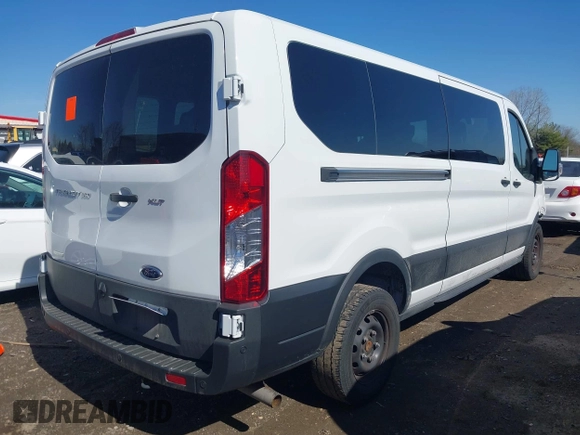2023 Ford Transit Passenger XL with VIN 1FBAX2YG2PKB09012, listed as a IAAI auction lot 41814263 with 50,901 mi miles. Bid and sale history available at carsss.com. Image 4.