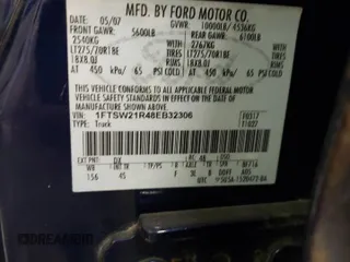 2008 Ford F-250 XL with VIN 1FTSW21R48EB32306, listed as a Copart auction lot 82715844 with 263,713 mi miles and Salvage title. Bid and sale history available at DreamBid. Image 12.