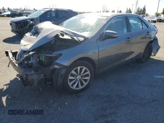 2017 Toyota Camry XLE with VIN 4T1BF1FKXHU409192, listed as a Copart auction lot 81644614 with 86,494 mi miles and Salvage Title. Bid and sale history available at carsss.com. Image 1.
