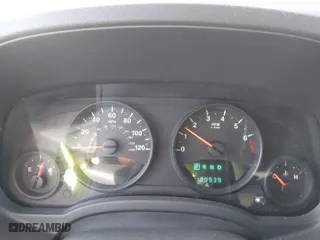 2012 Jeep Patriot Sport with VIN 1C4NJRBB2CD562890, listed as a IAAI auction lot 41750564 with 109,939 mi miles. Bid and sale history available at carsss.com. Image 7.