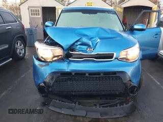2016 Kia Soul + z VIN KNDJP3A52G7348816, wystawiony jako IAAI lot #41531720 z przebiegiem 104 966 mil mil oraz . Historia ofert i sprzedaży dostępna na DreamBid. Obrazek 6.