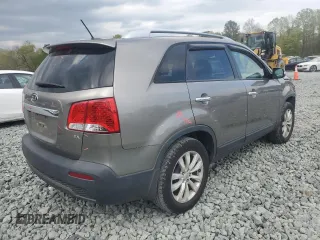 2011 Kia Sorento EX with VIN 5XYKU3A13BG102010, listed as a Copart auction lot 52092575 with 187,155 mi miles and Salvage Title. Bid and sale history available at carsss.com. Image 3.