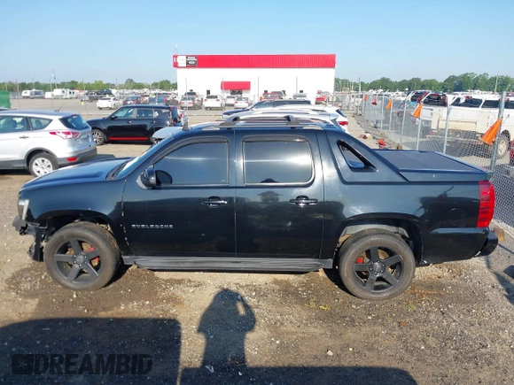 2011 Chevrolet Avalanche LS with VIN 3GNMCEE05BG291728, listed as a IAAI auction lot 42567854 with 190,621 mi miles and . Bid and sale history available at DreamBid. Image 14.