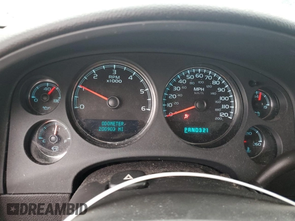 2008 Chevrolet Suburban LT w/3LT with VIN 3GNFK163X8G276423, listed as a Copart auction lot 69371624 with 200,903 mi miles and Salvage Title. Bid and sale history available at carsss.com. Image 9.
