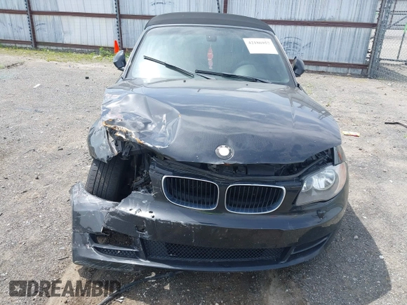 2008 BMW 1 Series 128i with VIN WBAUN13548VH79563, listed as a IAAI auction lot 42186957 with 154,400 mi miles and . Bid and sale history available at carsss.com. Image 6.