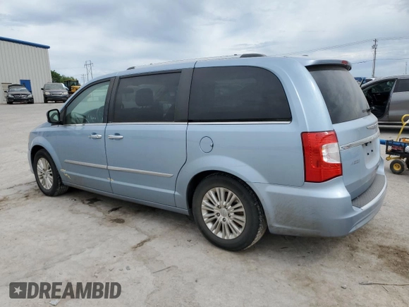 2012 Chrysler Town & Country Limited z VIN 2C4RC1GGXCR394219, wystawiony jako Copart lot #57032565 z przebiegiem Nie podano mil oraz Szkoda całkowita • Salvage title. Historia ofert i sprzedaży dostępna na DreamBid. Obrazek 2.
