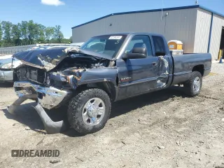 2002 Dodge Ram 2500 with VIN 3B7KC236X2M268324, listed as a Copart auction lot 57196344 with 179,647 mi miles and Salvage Title. Bid and sale history available at carsss.com. Image 1.