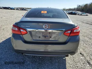 2017 Nissan Altima S z VIN 1N4AL3AP3HN317574, wystawiony jako Copart lot #49417675 z przebiegiem 76 276 mil mil oraz Szkoda całkowita • Salvage title. Historia ofert i sprzedaży dostępna na DreamBid. Obrazek 6.