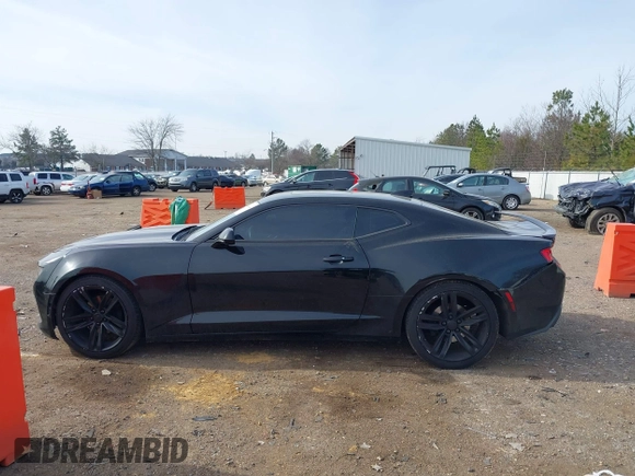 2018 Chevrolet Camaro 1LT with VIN 1G1FB1RS9J0168910, listed as a IAAI auction lot 41454954 with 157,321 mi miles. Bid and sale history available at carsss.com. Image 14.