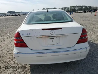 2004 Mercedes-Benz E 320 with VIN WDBUF65J24A452941, listed as a Copart auction lot 49630015 with 266,292 mi miles and Salvage Title. Bid and sale history available at carsss.com. Image 6.