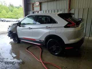 2024 Mitsubishi Eclipse Cross LE with VIN JA4ATVAA7RZ046671, listed as a Copart auction lot 58502555 with 26,438 mi miles and Salvage title. Bid and sale history available at DreamBid. Image 2.