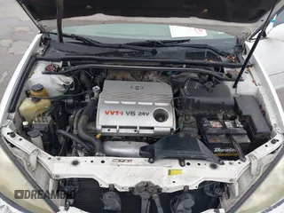 2003 Toyota Camry LE z VIN JTDBF30K530148403, wystawiony jako IAAI lot #41688346 z przebiegiem 299 143 mil mil oraz . Historia ofert i sprzedaży dostępna na DreamBid. Obrazek 10.