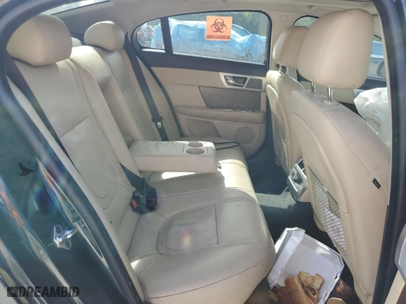 2015 Jaguar XF I4 T Premium with VIN SAJWA0FS9FPU73882, listed as a Copart auction lot 51316575 with 89,863 mi miles and Salvage Title. Bid and sale history available at carsss.com. Image 10.
