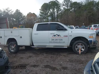 2010 Dodge 2500 ST with VIN 3D7TT2CT8AG143111, listed as a IAAI auction lot 41042581 with 287,654 mi miles. Bid and sale history available at carsss.com. Image 13.